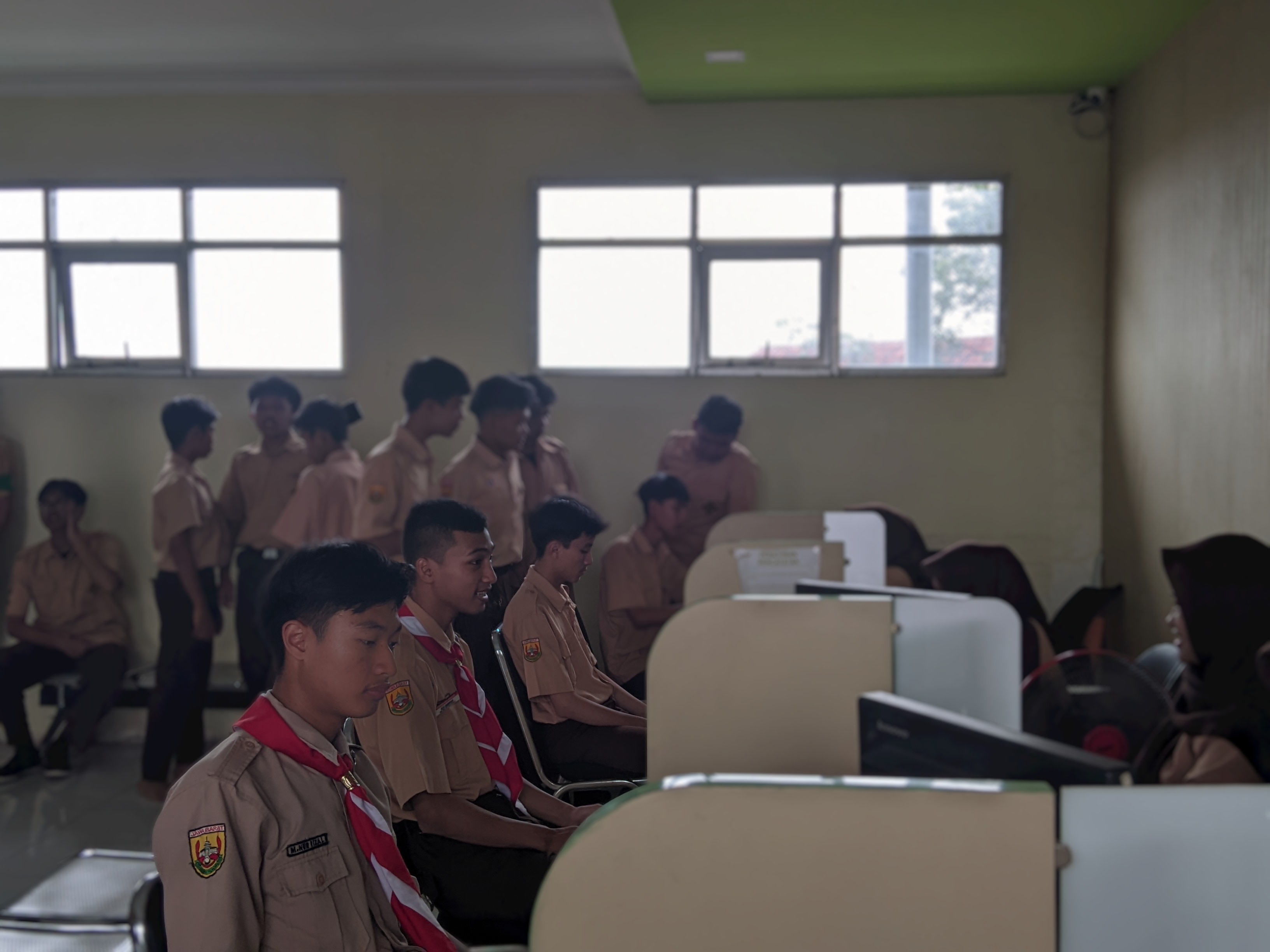 Siswa Kelas X Antusias Daftar Bank Mini SMK BPPI